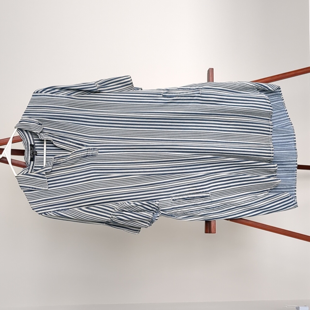 Shirt dress with ruffle short sleeves